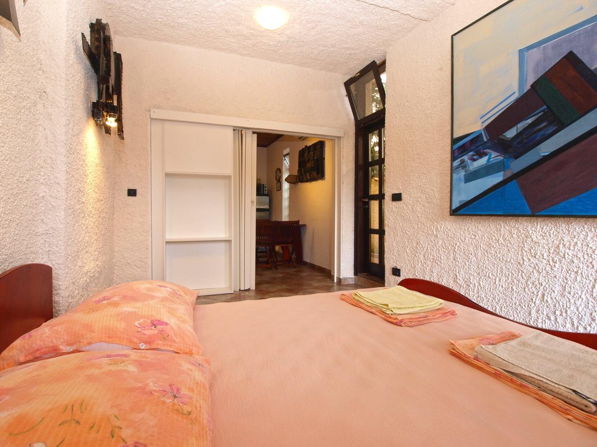Apartments Nenad 1720 Premantura Buitenkant foto