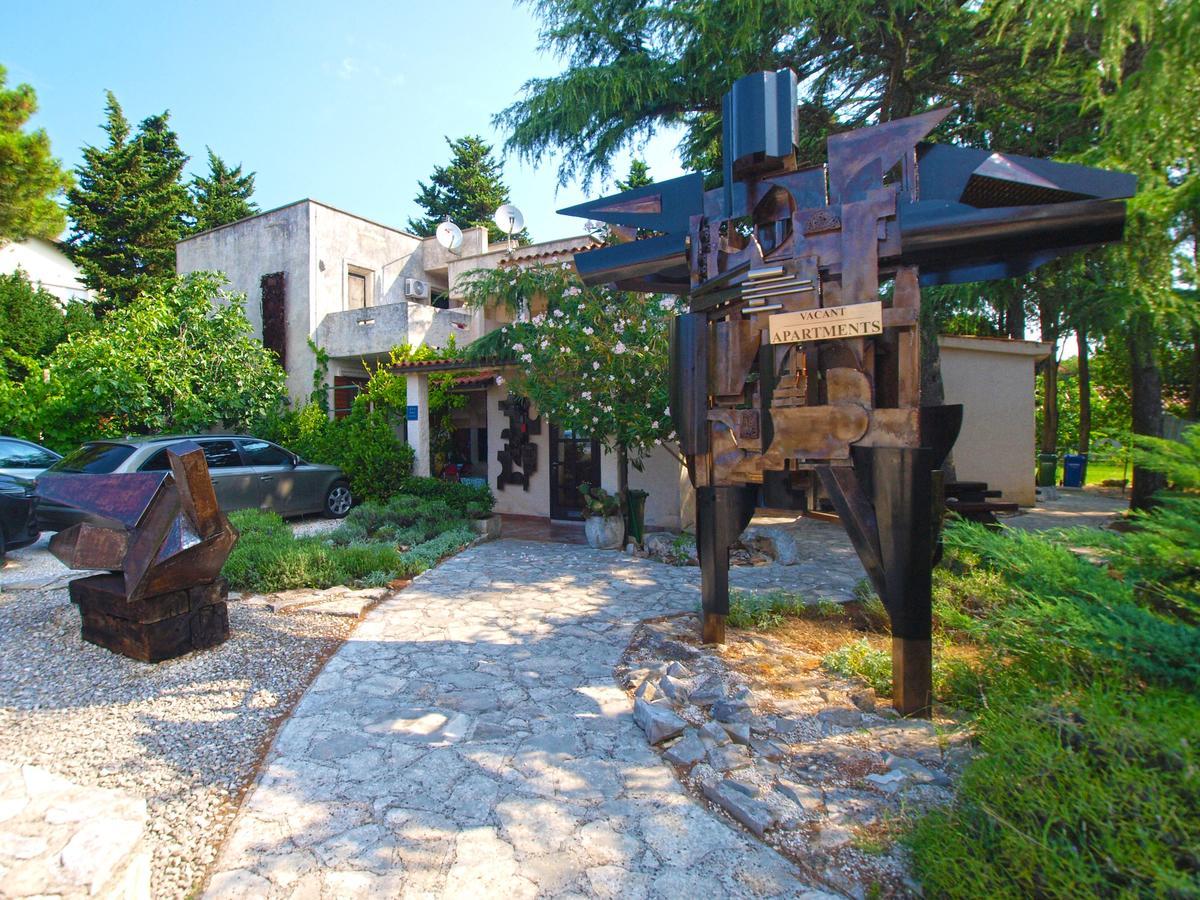 Apartments Nenad 1720 Premantura Buitenkant foto
