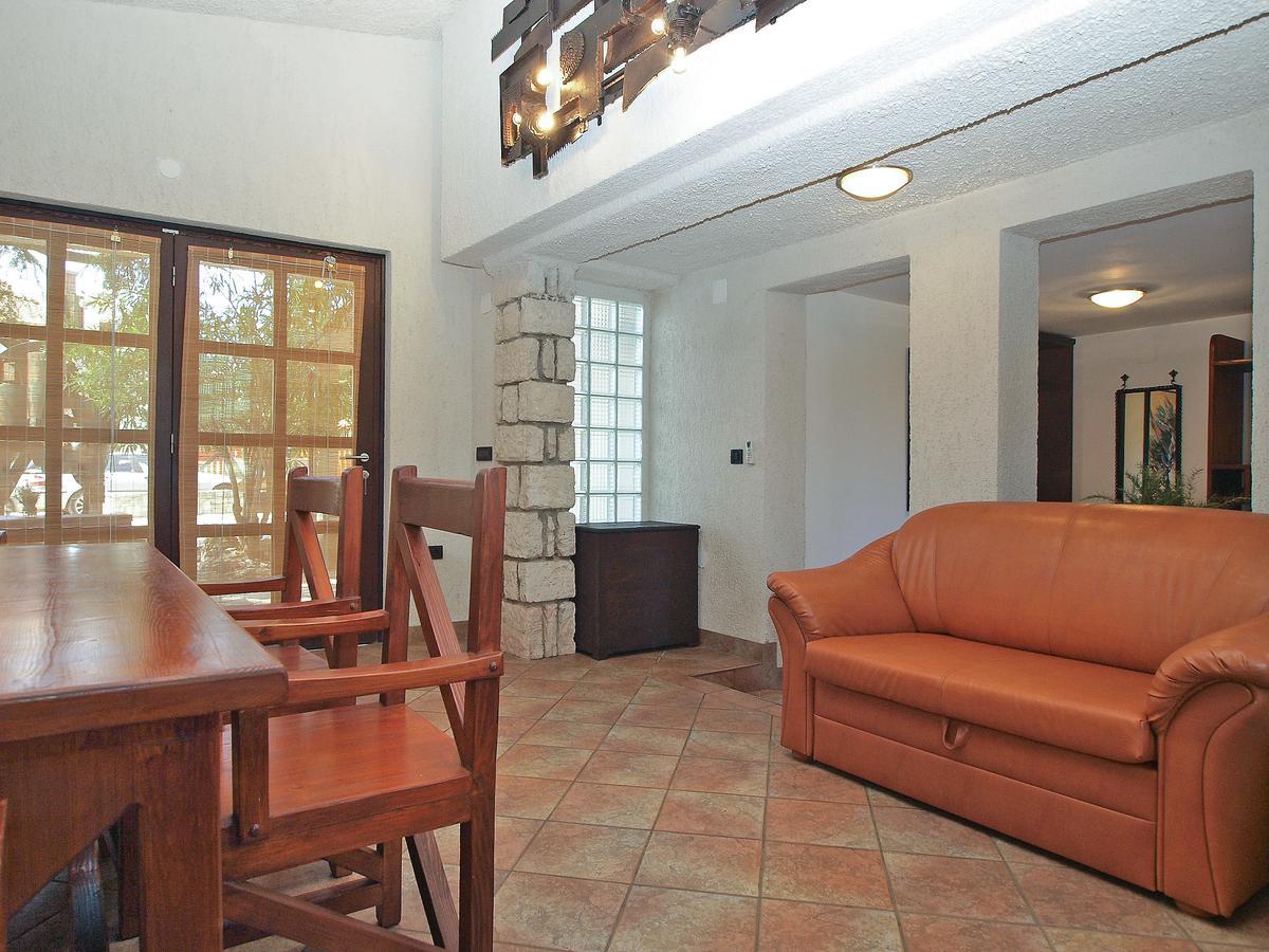 Apartments Nenad 1720 Premantura Buitenkant foto