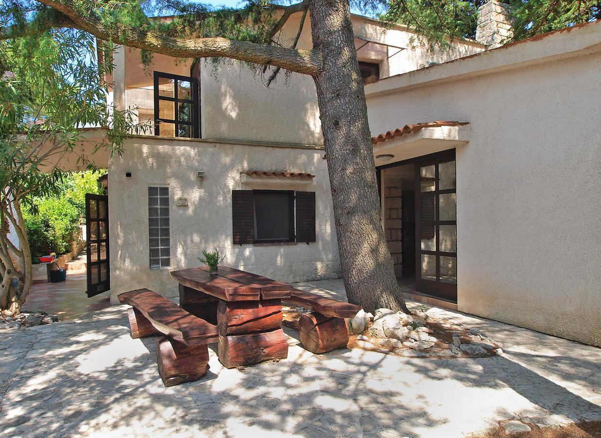 Apartments Nenad 1720 Premantura Buitenkant foto